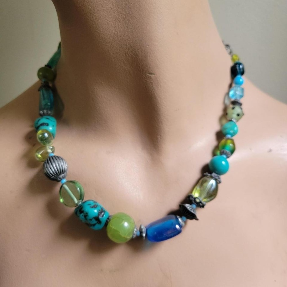 vintage mixed glass resin bead necklace turquoise green silver tone eclectic y2k